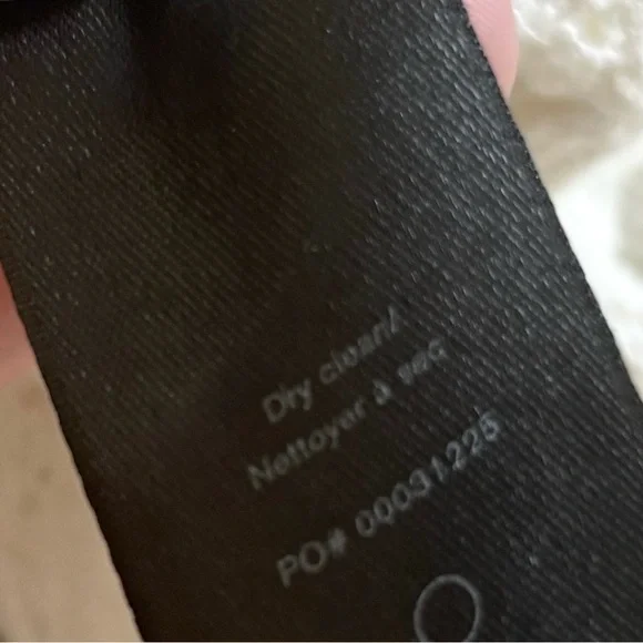 RAG & BONE White Crew Neck Sweater with Perforated/Open Knit Texture Trendy Chic - Picture 4 of 7